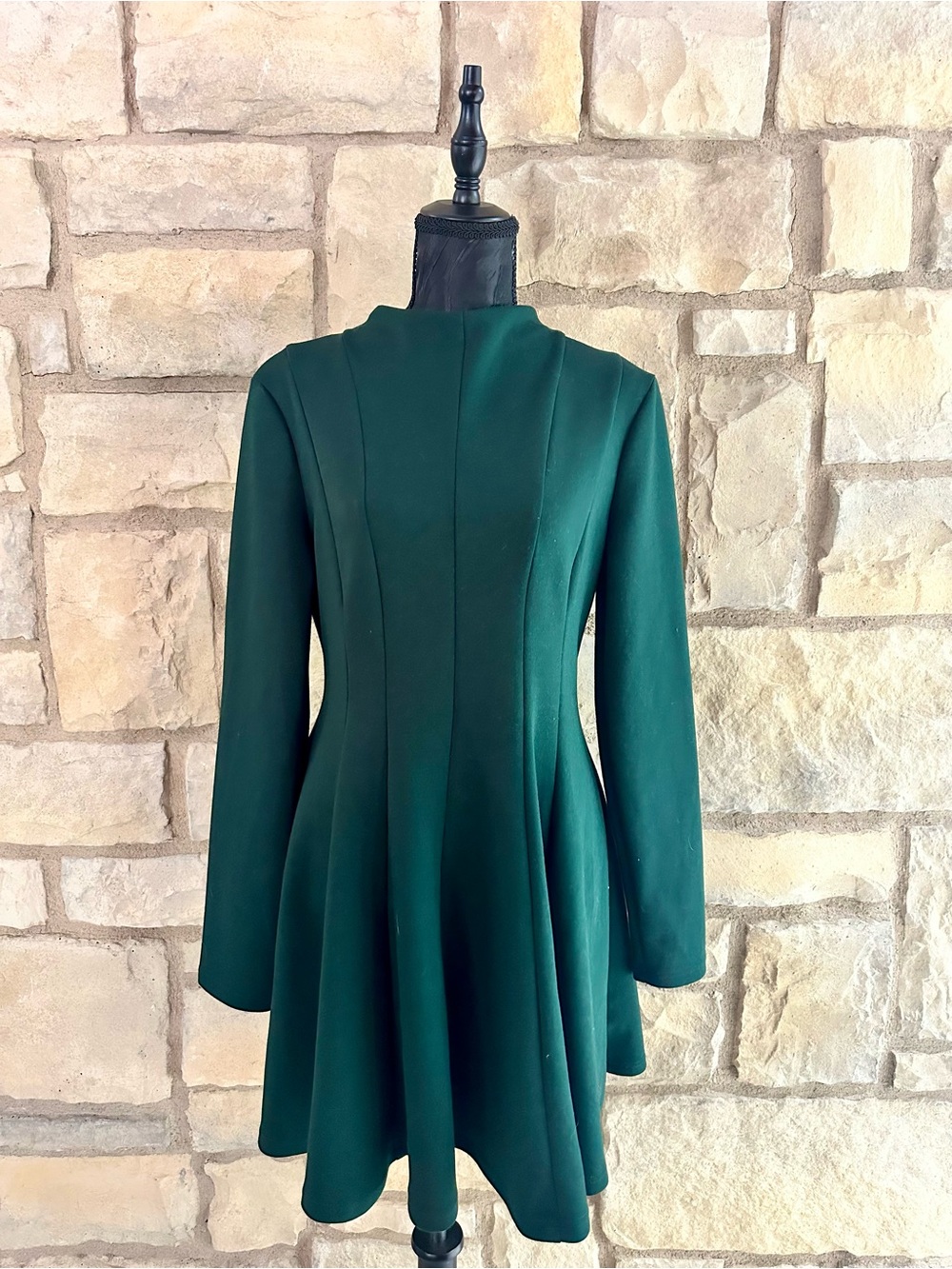 Classic Fit-and-Flare Green Long-Sleeve Dress
